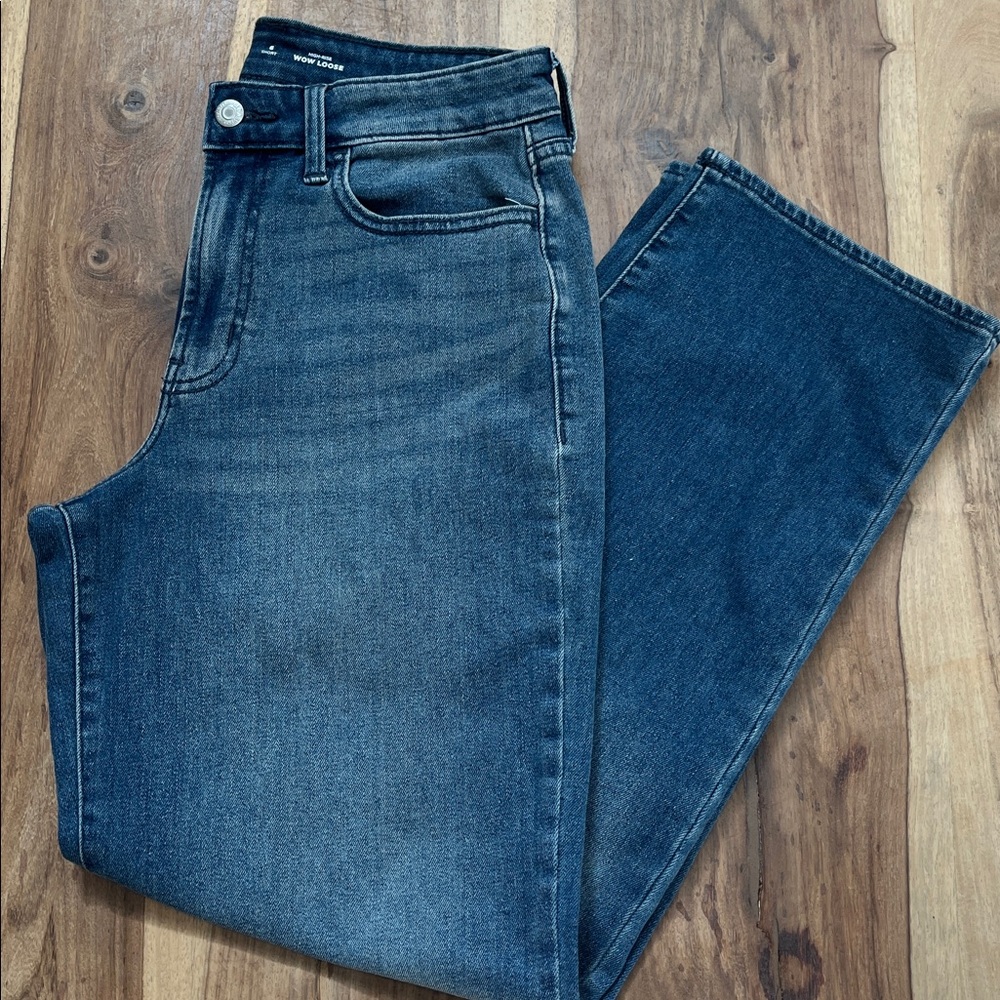 Old Navy High-Rise Wow Loose Jeans - Picture 3 of 8